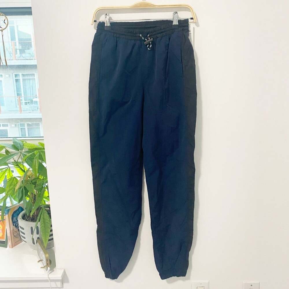 NEW Lululemon Evergreen Blue Track Pants Size 2